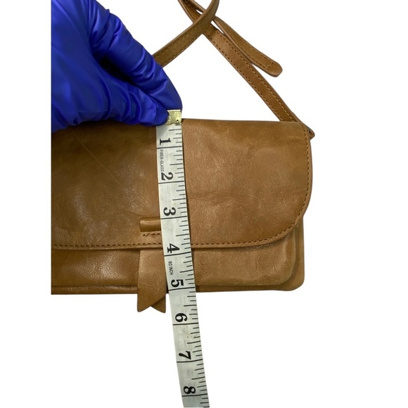 Lucky Brand Tan Leather Crossbody Bag - Picture 8 of 9